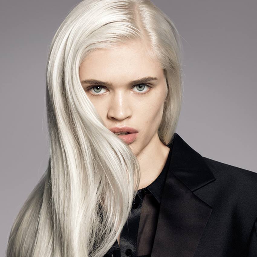 Modelo Redken - 4 segredos para fazer o cabelo crescer forte e sedoso